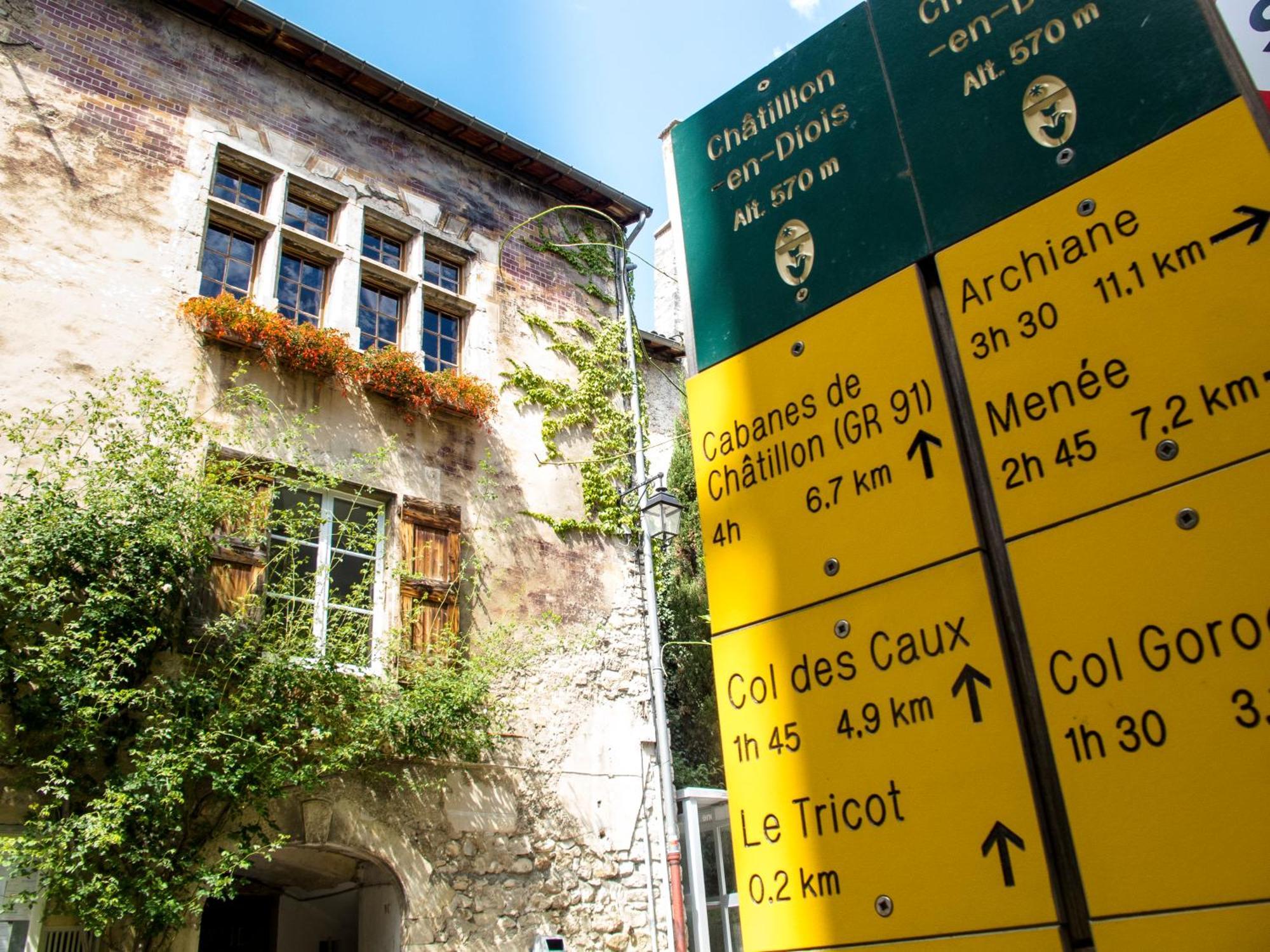 Le Dauphine Hotel Châtillon-en-Diois Exterior photo
