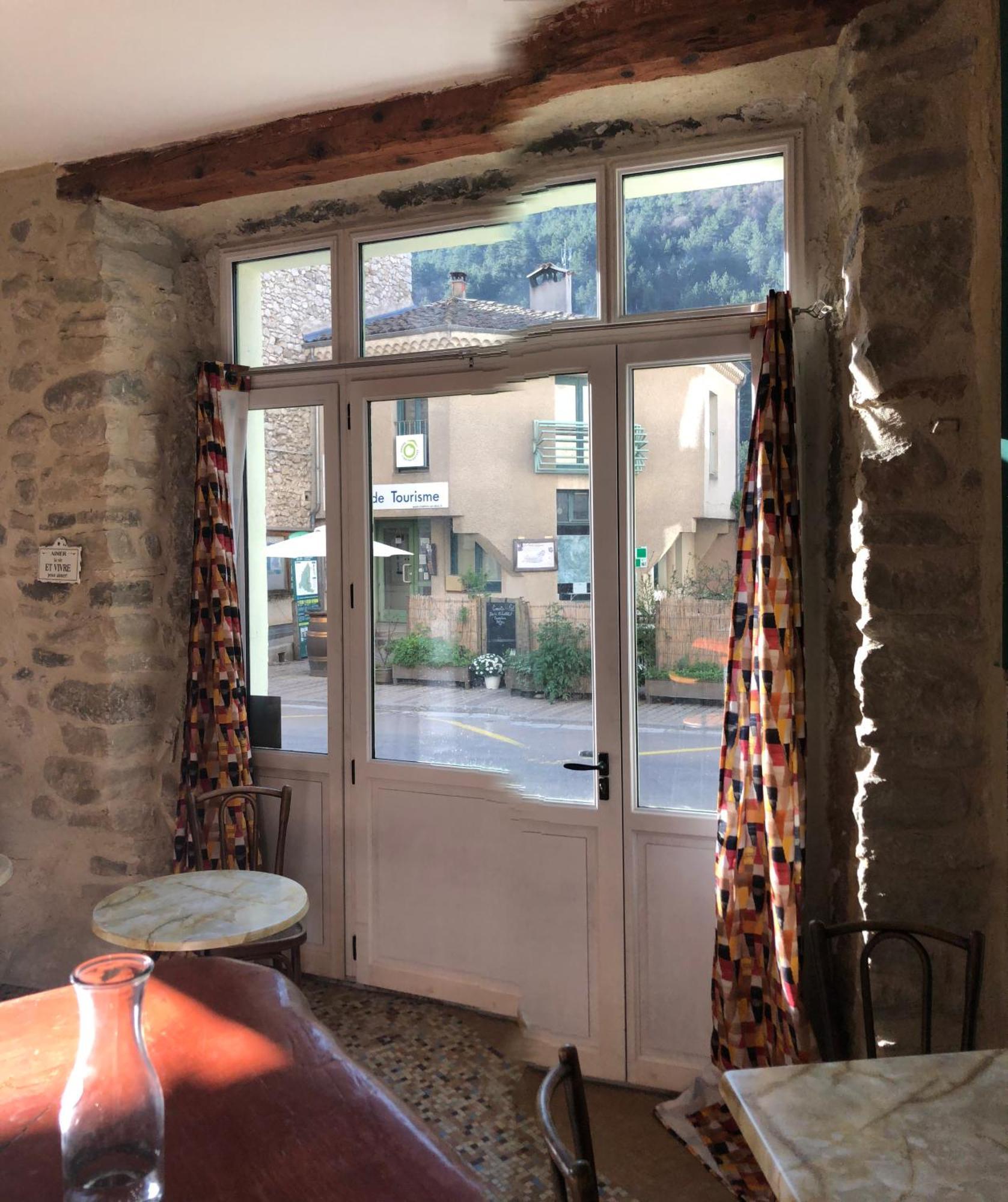 Le Dauphine Hotel Châtillon-en-Diois Exterior photo